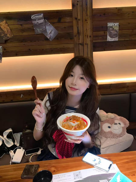 姐姐（上学版的主图